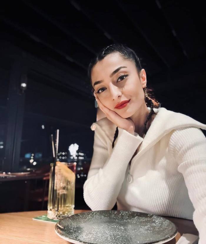 Boşandığı Polis Eşi Tarafından Öldürülen Kadının Tabutunu Kadınlar Taşıdı