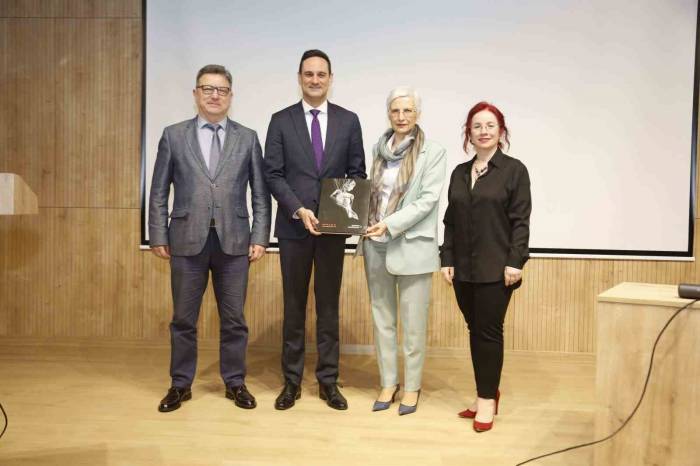 Türkiye’nin İlk Çok Disiplinli Merkezi Dünyanın En Önemli Nörobilim Merkezlerinden Biri Olmaya Aday