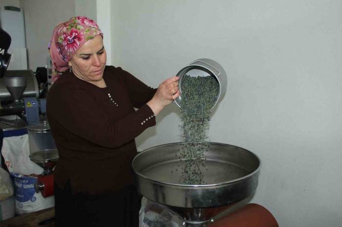 Kadın Girişimci, Kaza Geçiren Eşini Ziyarete Gelenlere İkram Ettiği Kahveyle İş Kurdu