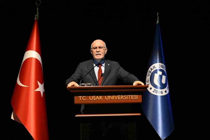 Uşak Üniversitesinde 8 Mart Dünya Kadınlar Günü Kutlandı