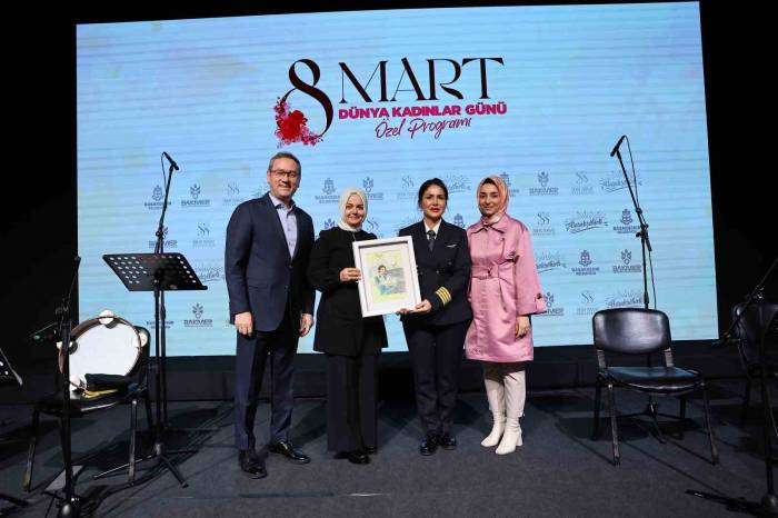 Başakşehir Belediye Başkanı Kartoğlu: "Her Başarılı Erkeğin Arkasında Bir Kadın Vardır"