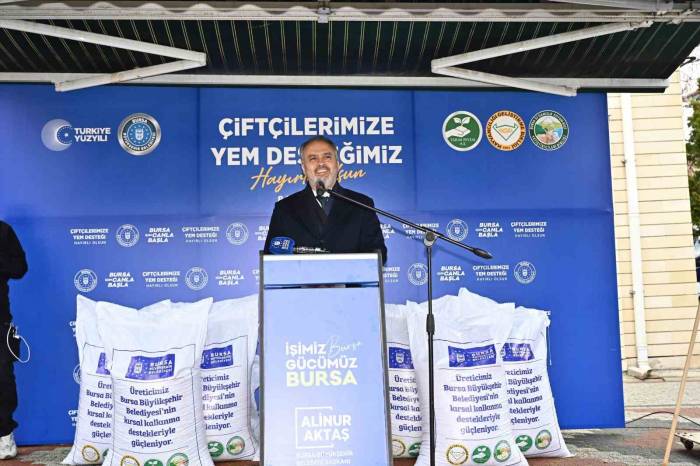 Büyükşehir’den Besiciye Yem Desteği