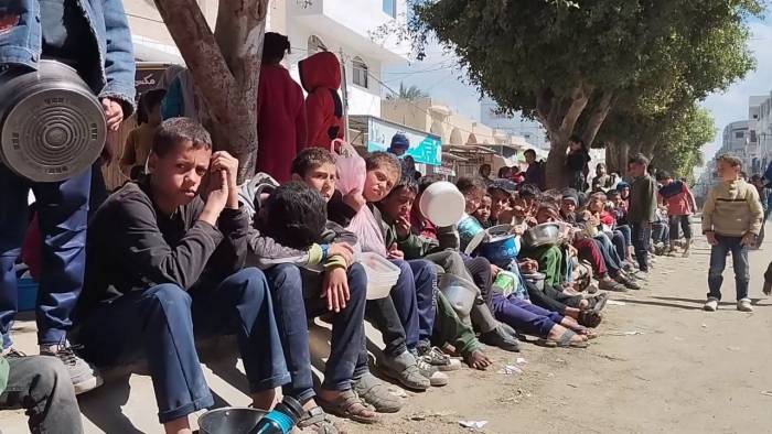 Gazze Halkının Açlık Ve Susuzlukla Mücadelesi Sürüyor