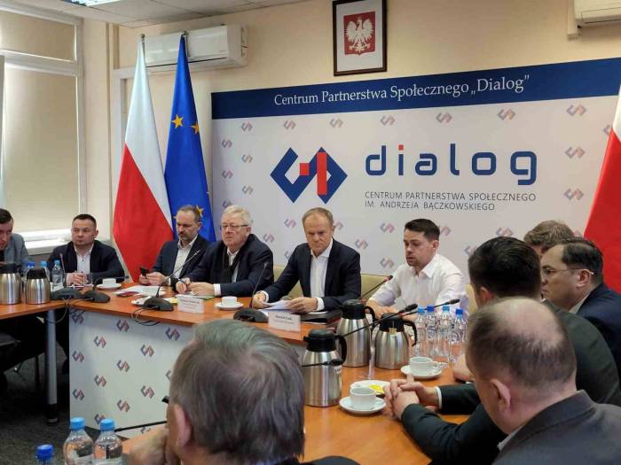 Polonya, Ukrayna Tahılına Sınırı Kapatmayacak