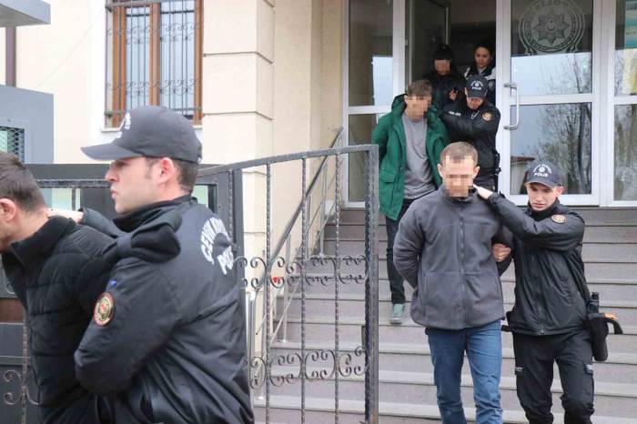 Aracının Önünde Bıçaklanarak Öldürülmüştü: O Cinayette Tutuklu Sayısı 4 Oldu