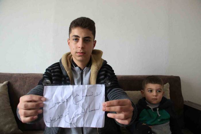 Yangın Sonrası Kapıya Bırakılan Mesaj Tedirgin Etti