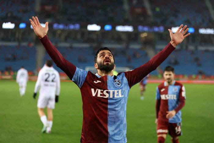 Trendyol Süper Lig: Trabzonspor: 5 - Fatih Karagümrük: 1 (Maç Sonucu)