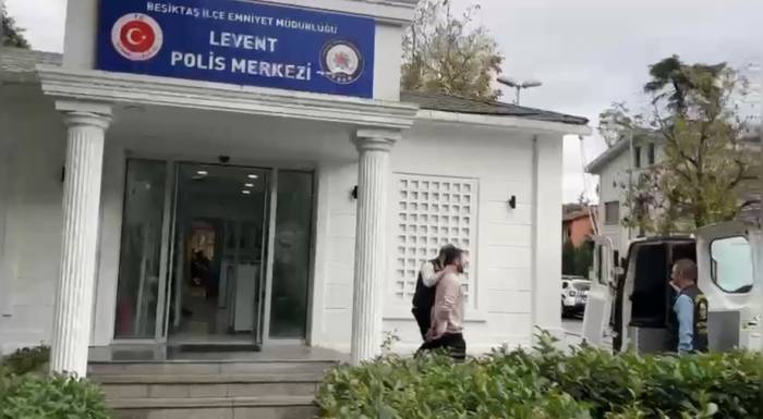 Beşiktaş’ta Tatlıcı Aracına Uyuşturucu Baskını: Tepsiden Tatlı Yerine Esrar Çıktı