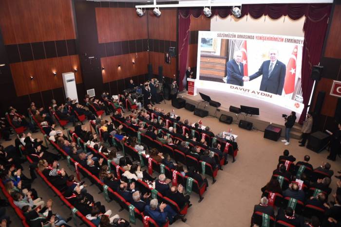 Davut Aydın’dan Gövde Gösterisi