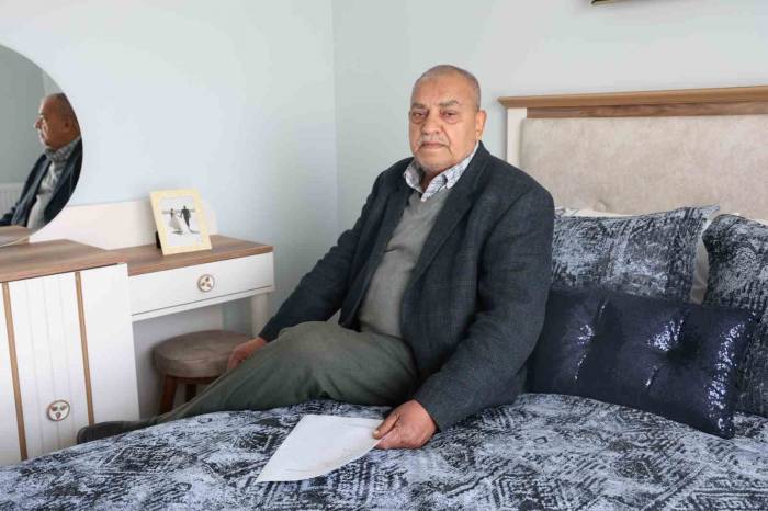 Depremde Evi Yıkılmıştı, Ön Sözleşmesini İmzaladığı Yeni Yuvasında Yaşayacağı Güzel Günler İçin Heyecanlanıyor