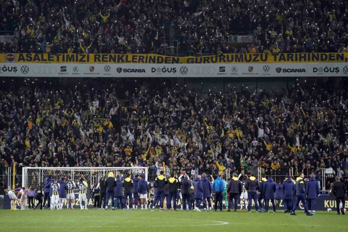 Fenerbahçe, Ligde 6. Kez Geriden Gelerek Kazandı