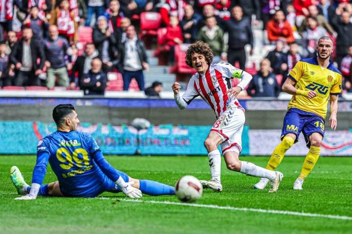 Trendyol Süper Lig: Samsunspor: 1 - Mke Ankaragücü: 1 (İlk Yarı)