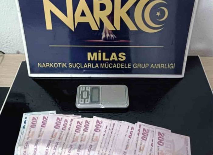 10 Uyuşturucu Operasyonunda 2 Tutuklama