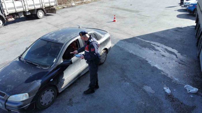 Bolvadin’de Ramazan Ayının İlk Gününde Sürücülere Yönelik Denetim