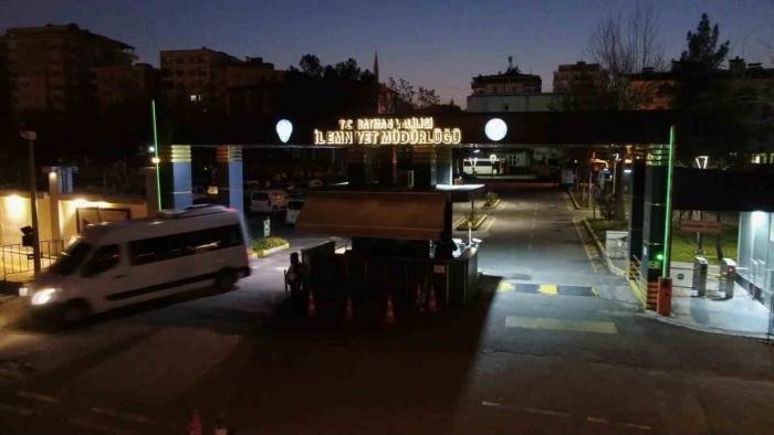 Batman’da Uyuşturucu Operasyonunda 17 Kişi Tutuklandı