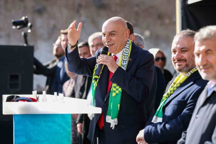 Turgut Altınok: “Ayırmadan, Kayırmadan Yapacağız”