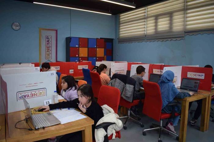 Deneyap Teknoloji Atölyeleri E-sınavları Başladı