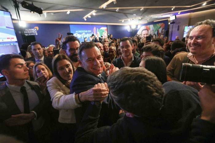 Portekiz’deki Seçimleri Merkez Sağ İlk Sırada Tamamladı