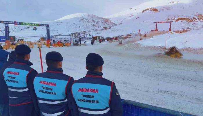 Dünya Kar Motosikleti Şampiyonası Olaysız Ve Kazasız Tamamlandı