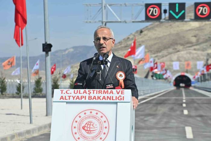 Bakan Uraloğlu: “Ankara-istanbul Yeni Otoyolu, Ankara-istanbul Süper Hızlı Treni Proje Çalışmalarına Başladık”