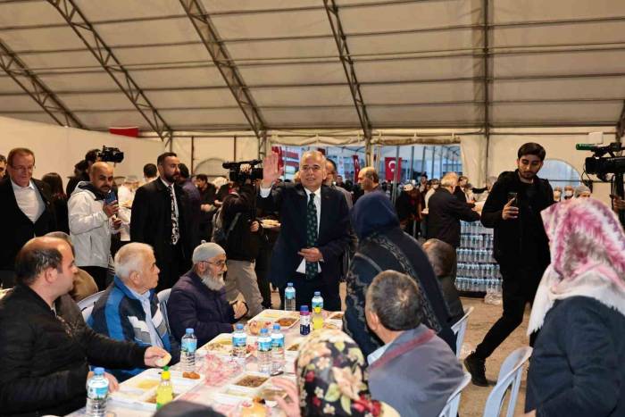 Denizli’de Gelenek Yine Değişmedi