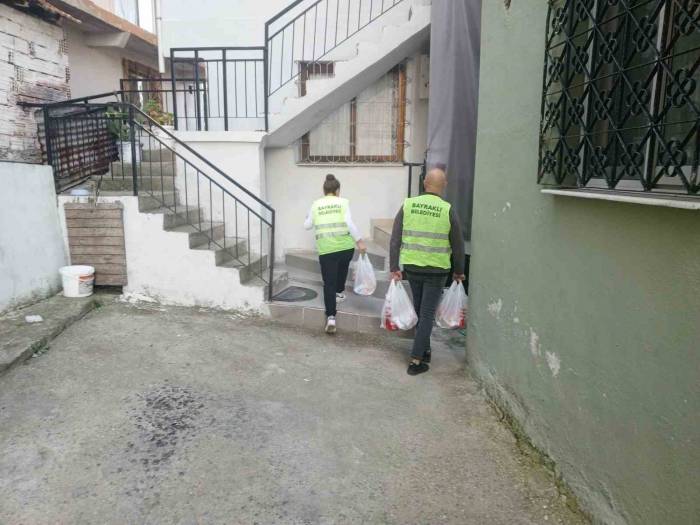 Bayraklı Belediyesinden Ramazan Boyunca 13 Bin Kişiye İftar Paketi