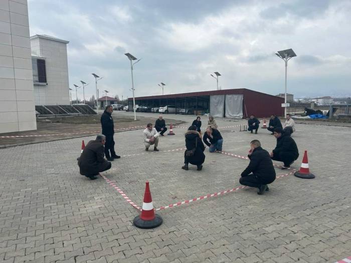 Muş’ta Afet Bilinci Ve Kurtarma Eğitimleri Verildi