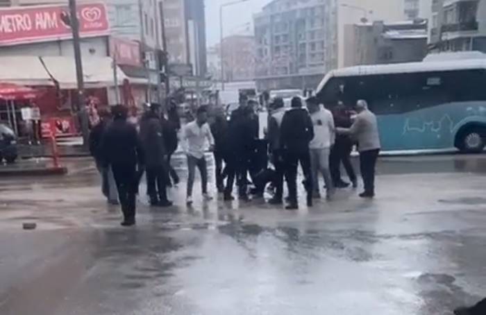 Van’da Eşini Bıçaklayan Şahıs Tutuklandı