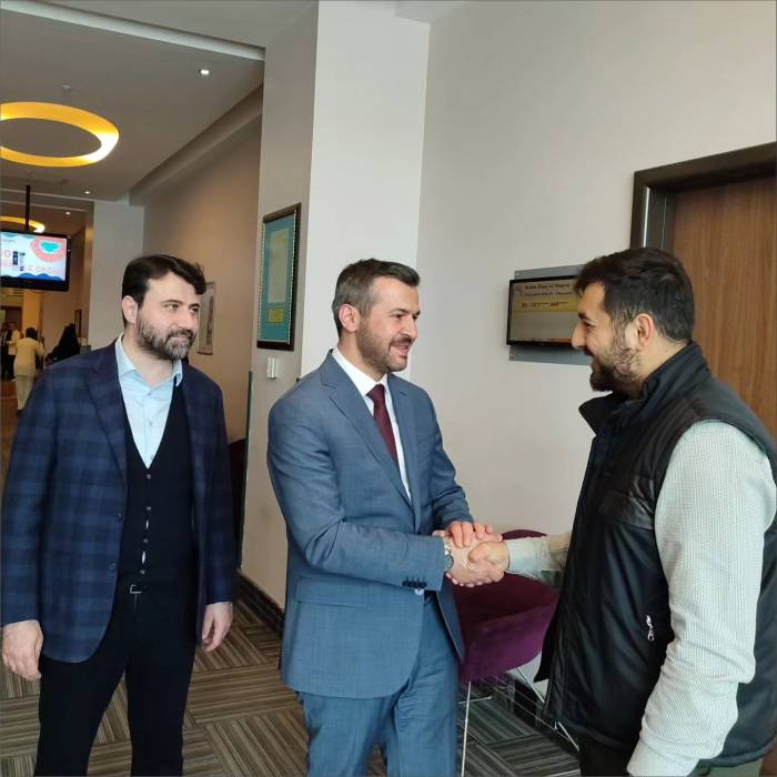 Çetinkaya “Bana Yapamaz Diyenler 15 Yıldır Kataloglarda Aynı Projeleri Sunuyor”