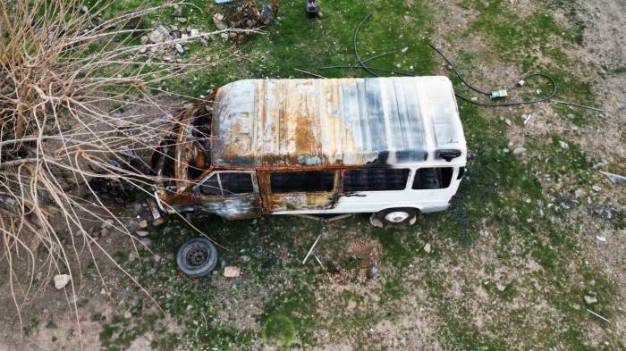 Ekmek Tekneleri Yanan Aile Yardım Bekliyor