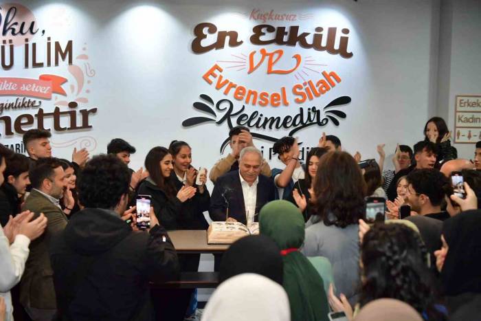 Fatih Kütüphanelerinin Üye Sayısı 300 Bine Ulaştı