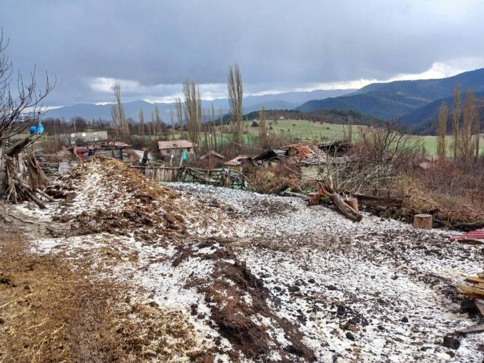 Osmancık’ta Leblebi Büyüklüğünde Dolu Yağdı