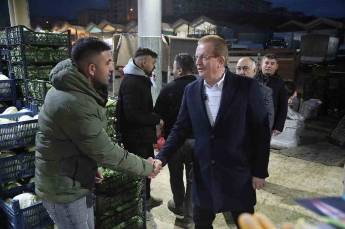 Pamukkale Adayı Pekdemir Hal Esnafıyla Bir Araya Geldi