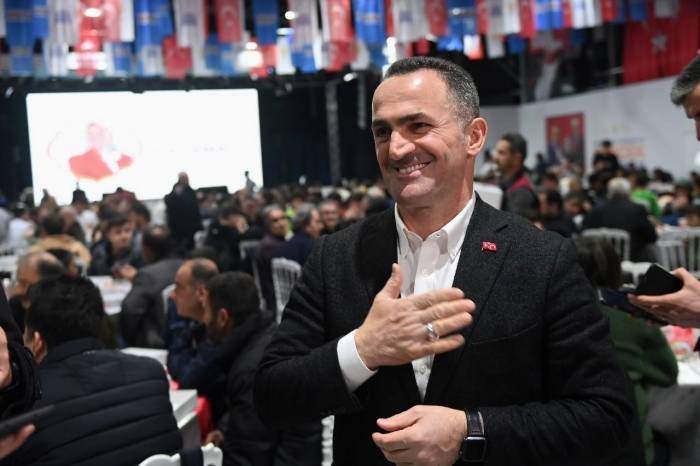 Binlerce Kişi Hasköy Sahilde Kurulan İftar Sofralarında Buluştu