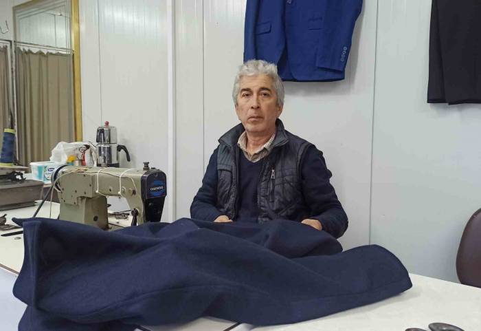 Kahramanmaraş’ta 31 Yıllık Esnafın İş Yeri Yıkıldı, Konteyner İş Yerinde Hizmet Veriyor