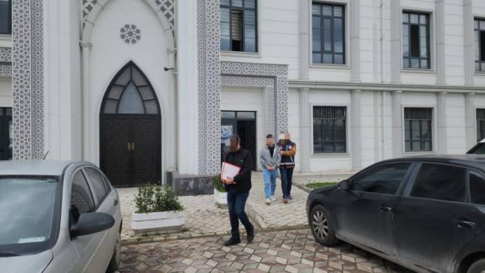 Çocuk Hırsız Suç Makinesi Çıktı