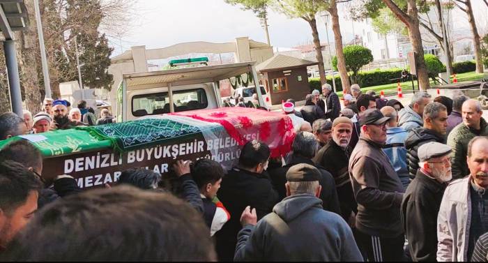 İş Yerinde Öldürülen Ömür Son Yolculuğuna Duvağıyla Uğurlandı