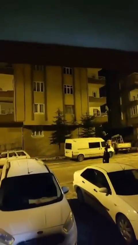 Tokat’ta Davulcunun Uğramadığı Sitenin Sakini Komşularını Bağırarak Sahura Kaldırdı