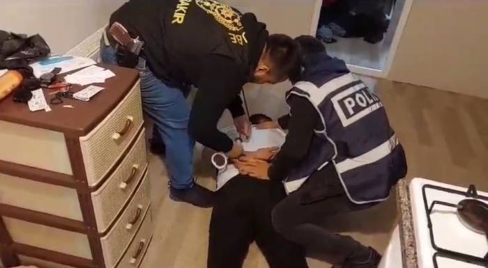 Diyarbakır Merkezli 5 İlde Telefon Dolandırıcılarına ‘Jetlag’ Operasyonu: 18 Gözaltı