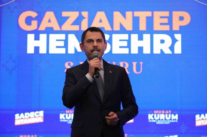 Murat Kurum: “Deprem Siyasi Ayrım Yapmıyor, Hepimizi Enkaz Altında Bırakıyor”