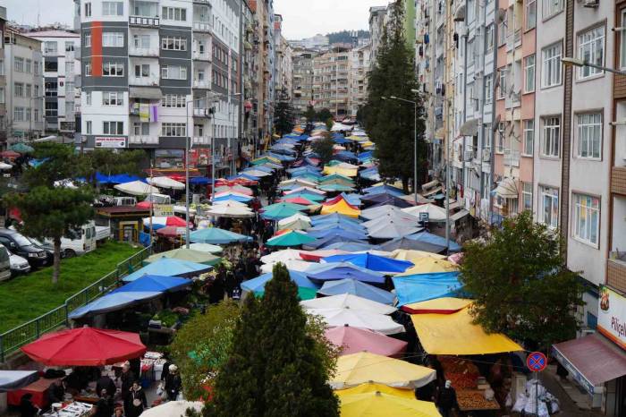 Pazarın En Pahalısı Kıl Biber, En Ucuzu Pırasa