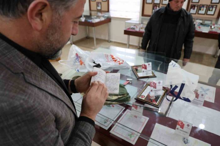 Türkiye’nin İlk Şehitler Müzesi’nde Kahramanların Eşyaları Sergileniyor