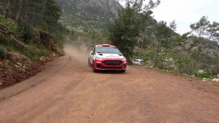 Kaymakam Kaya Ve Sanayide Çalışan Gençler Marmaris’te Başkan Adayı Yazıcı İle Ralli Yaptı