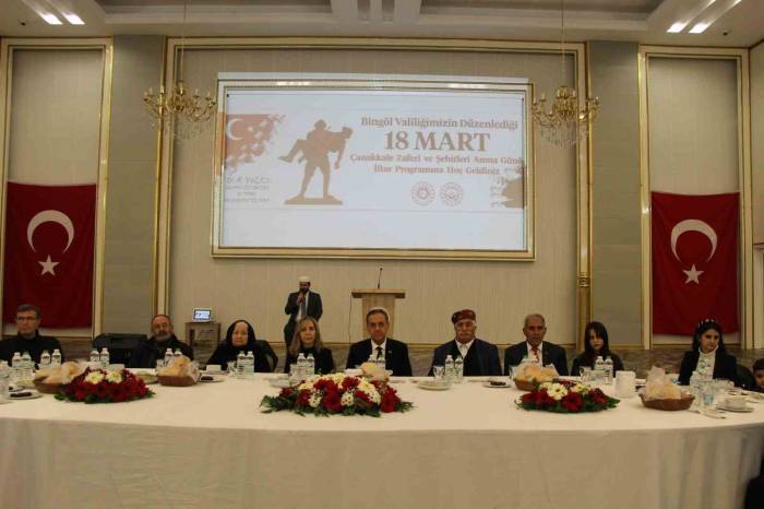 Vali Usta Şehit Ve Gazi Aileleriyle İftarda Bir Araya Geldi