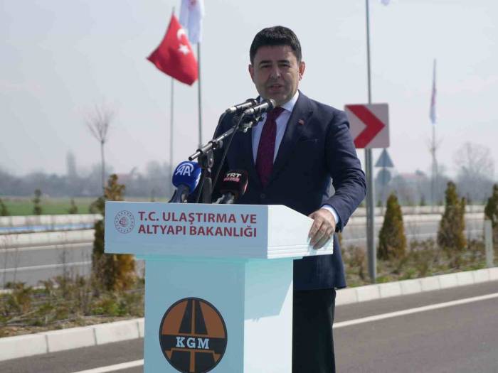 Bu Yol Sayesinde Ulaşımda 13 Dakika Kar Edildi