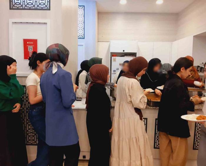 İftar Buluşmaları Gençlik Merkezlerinde Başladı