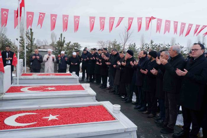 Şehitlerimiz Erzurum’da Şükran Ve Rahmetle Anıldı