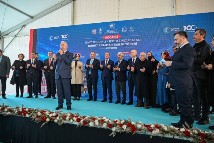 Bakan Özhaseki, Deprem Bölgesi İçin Son Rakamı Paylaştı