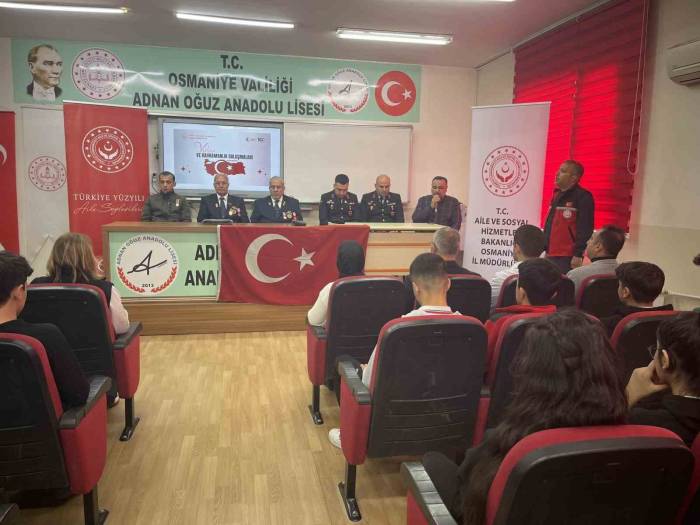 Osmaniye’de Gaziler Öğrencilerle Buluştu