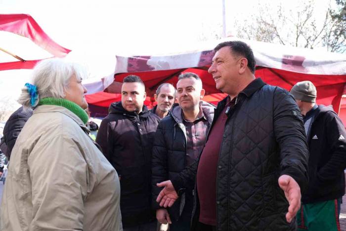 Özkan Alp: "Pazarcı Esnafının Yanındayım"